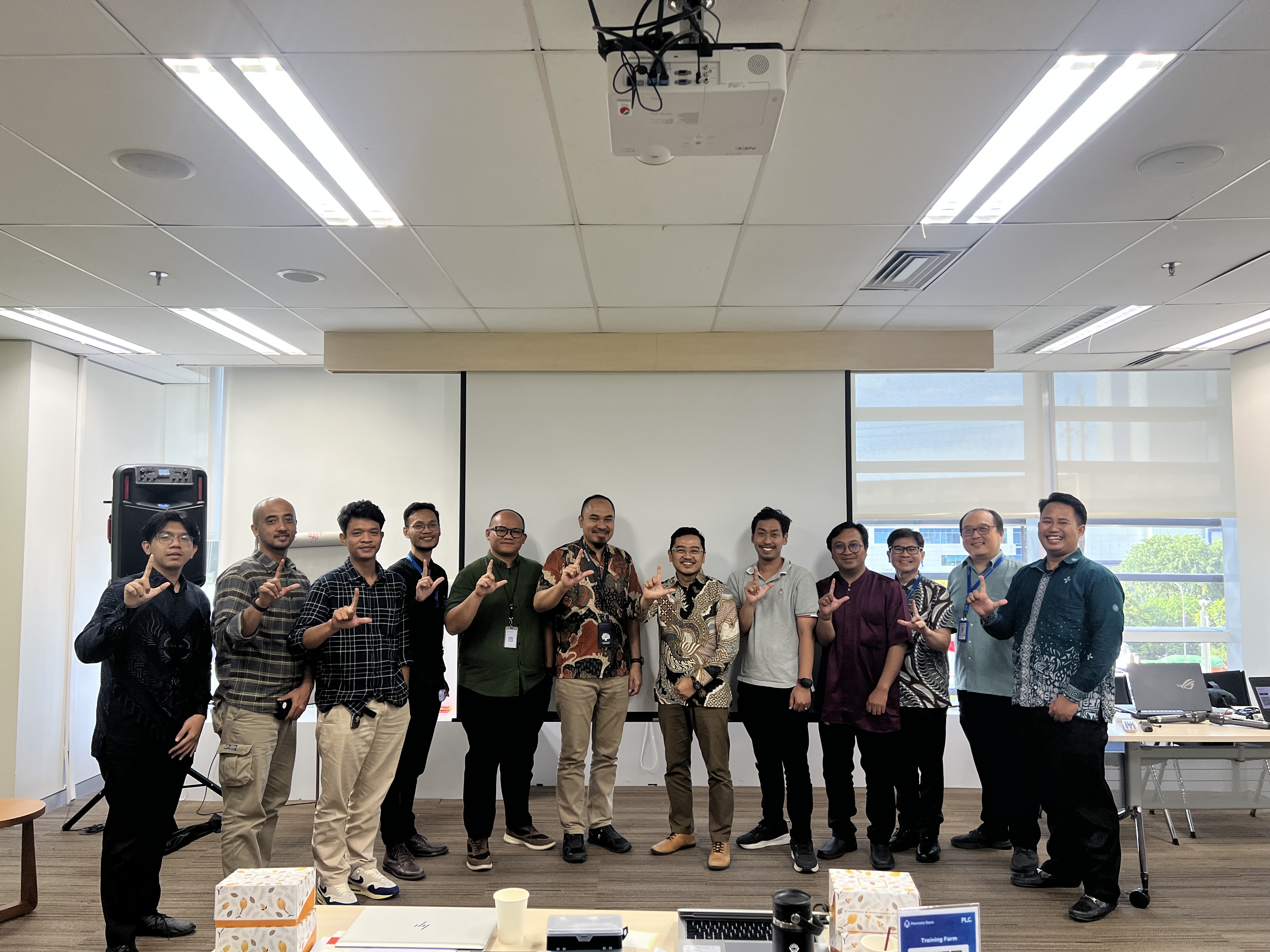 Comprehensive Digital Forensic Training for Bank Permata by Triage Investiga